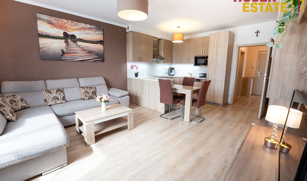 Prodej bytu 3+kk 80 m², Holubice – náhled fotky 6
