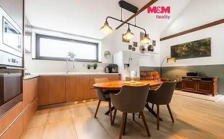 Prodej domu 170 m² s pozemkem 534 m², Hlavní, Pozlovice, okres Zlín