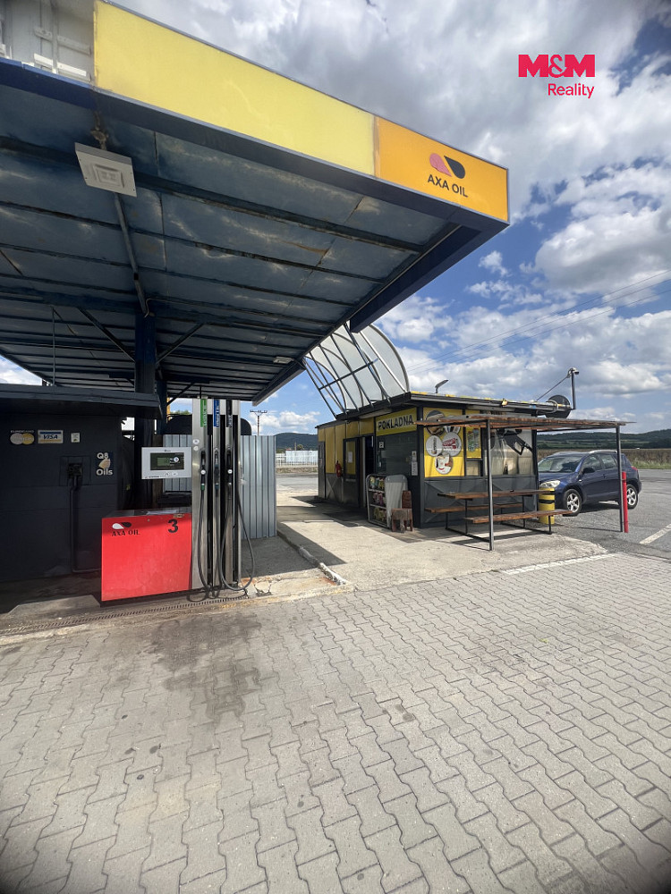 Pronájem komerčního pozemku 2 500 m² – fotografie 2