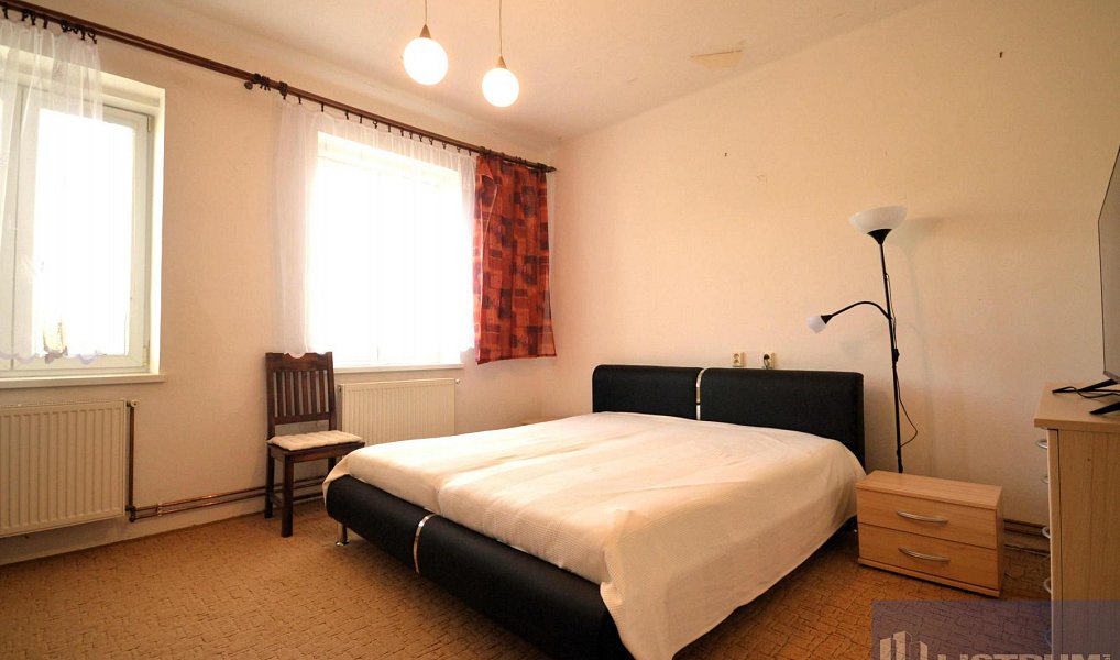 Prodej domu 153 m² s pozemkem 1 500 m², Zlaté Hory – náhled fotky 12