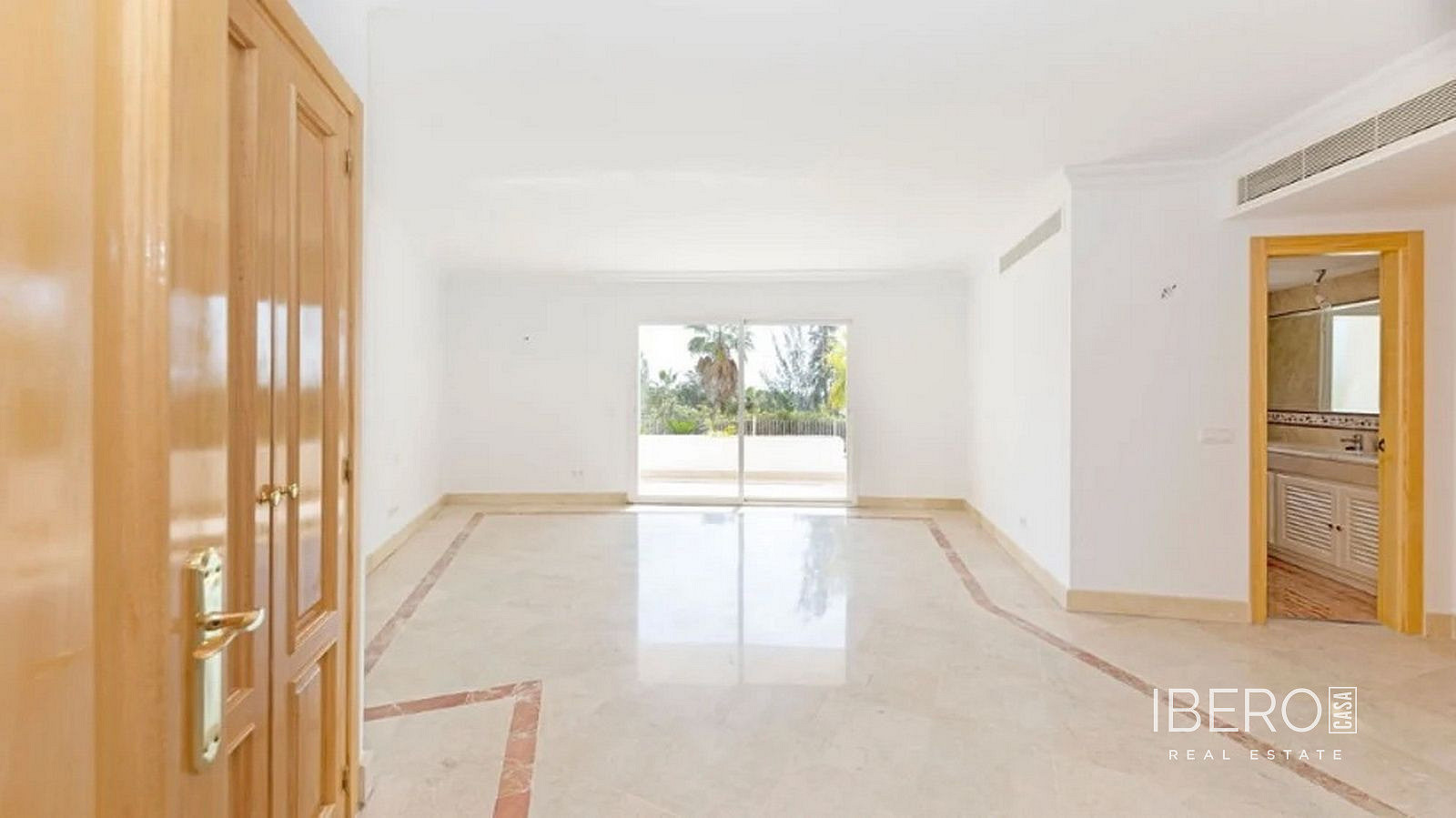 Casa 6+kk – Málaga, Los Almendros, Puerto de la Torre - Vista 5