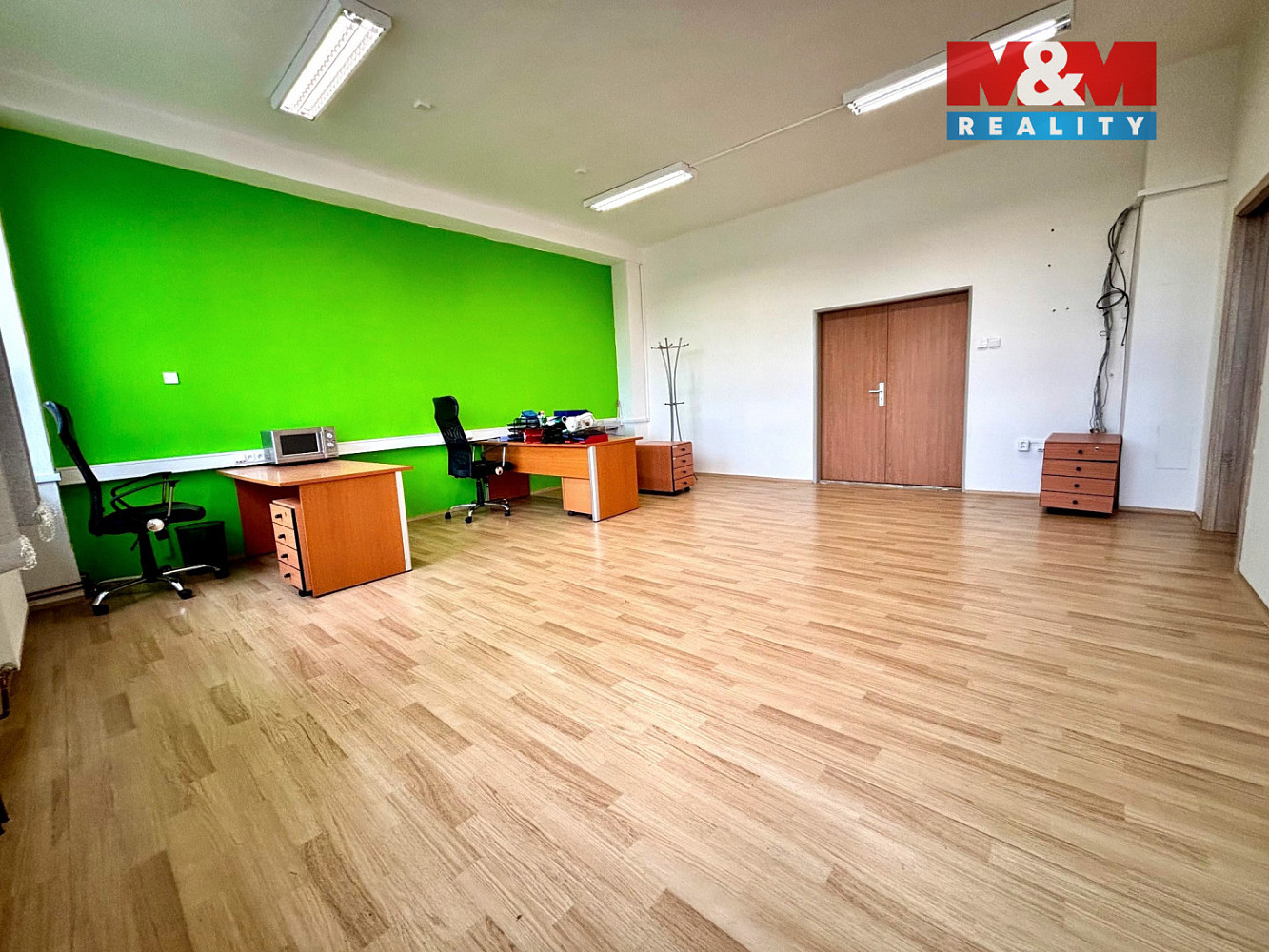 Pronájem kanceláře 55 m² — photo 2