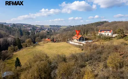 Prodej domu 260 m² s pozemkem 2 681 m², Choteč, okres Praha-západ