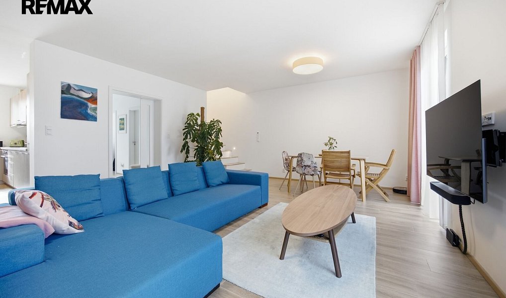 Prodej domu 156 m² s pozemkem 297 m², Husinec – náhled fotky 2