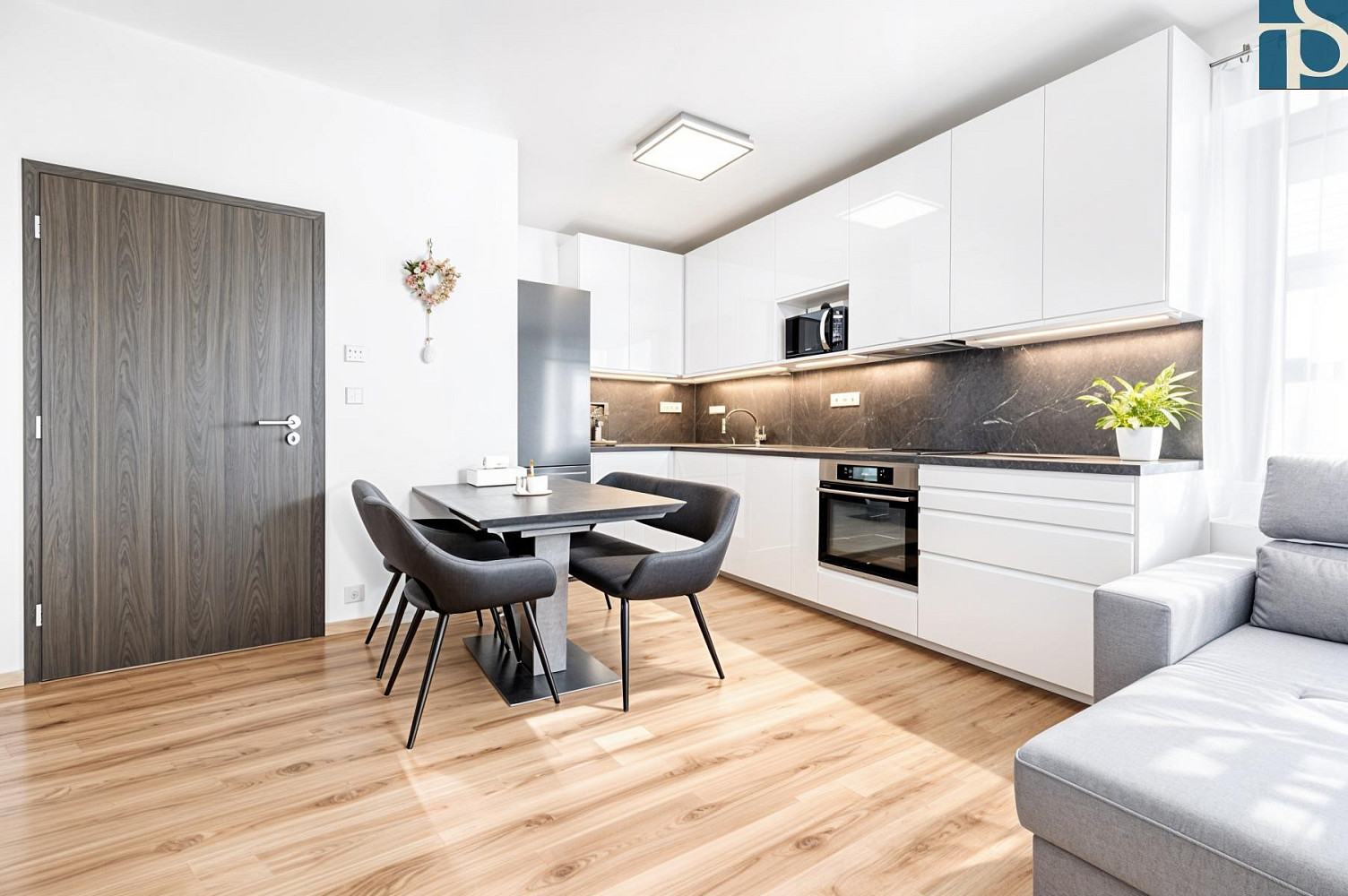 Prodej bytu 3+kk 78 m² – fotografie 3