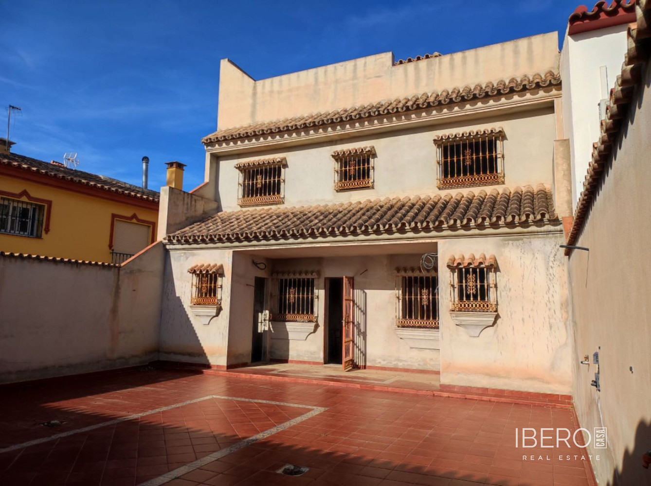 Prodej domu 230 m² s pozemkem 243 m², Fuengirola