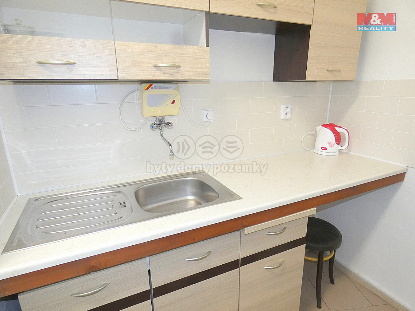 Pronájem kanceláře 37 m² — photo 3
