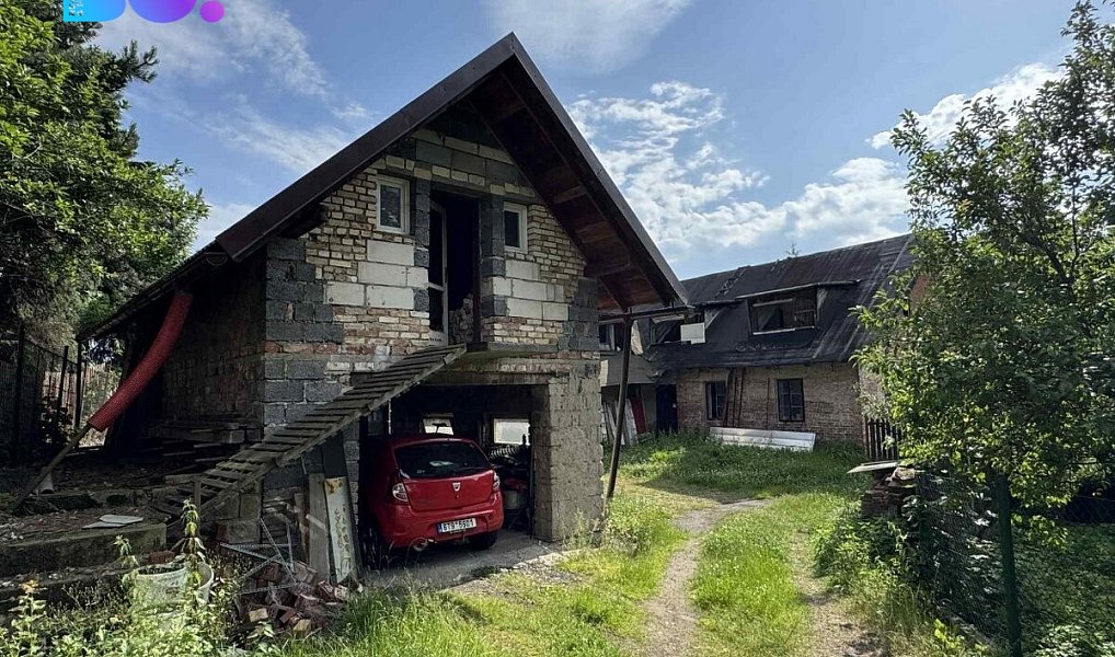 Prodej domu 180 m² s pozemkem 1 041 m², Hrádek – náhled fotky 4
