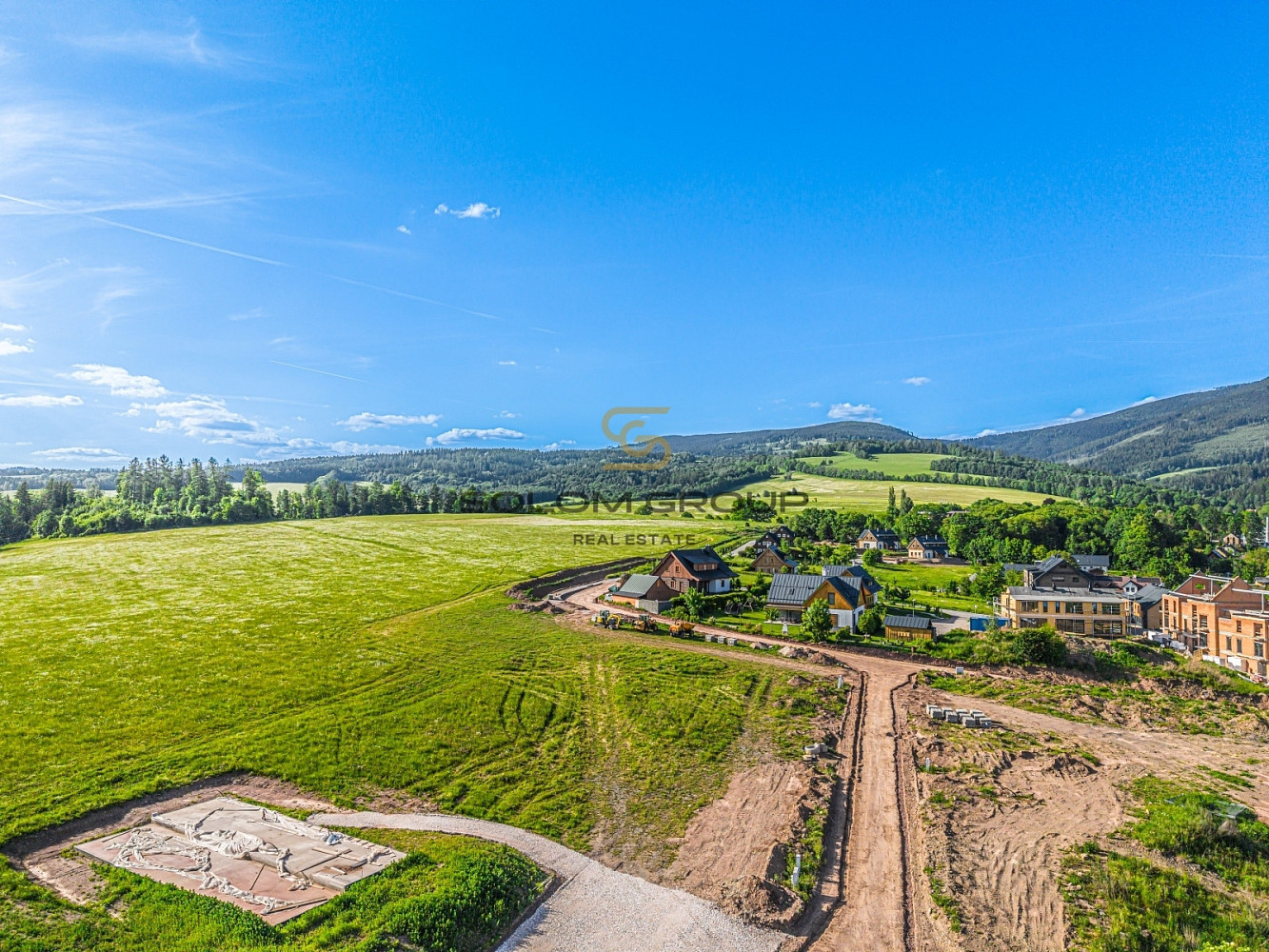 Prodej stavebního pozemku, 2.117 m², veškeré inženýrské sítě, Krkonoše - View 5