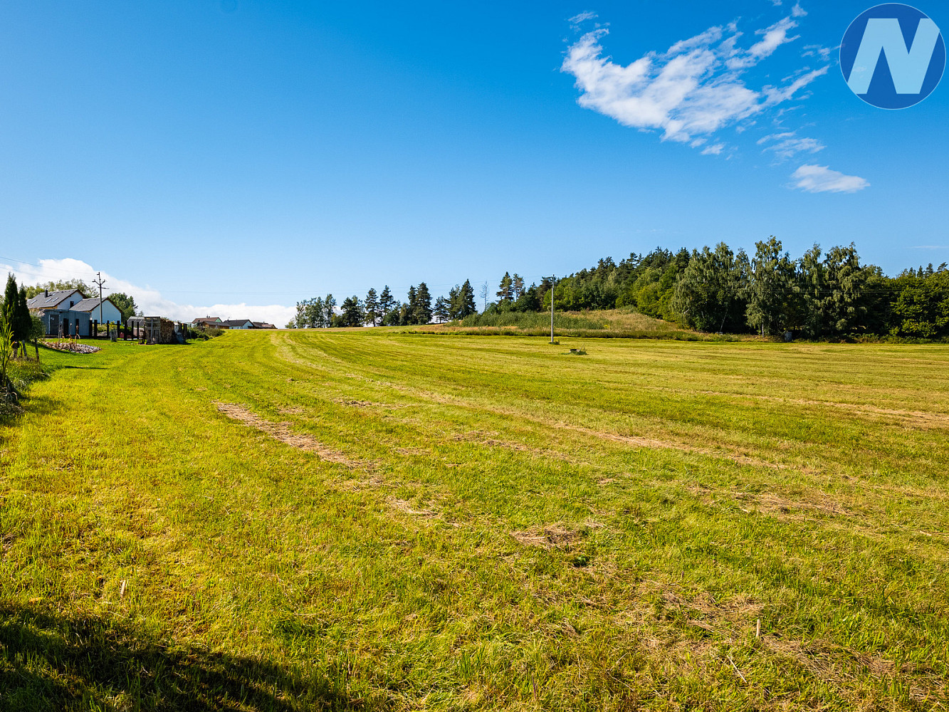 Prodej stavebního pozemku 2 943 m² – další