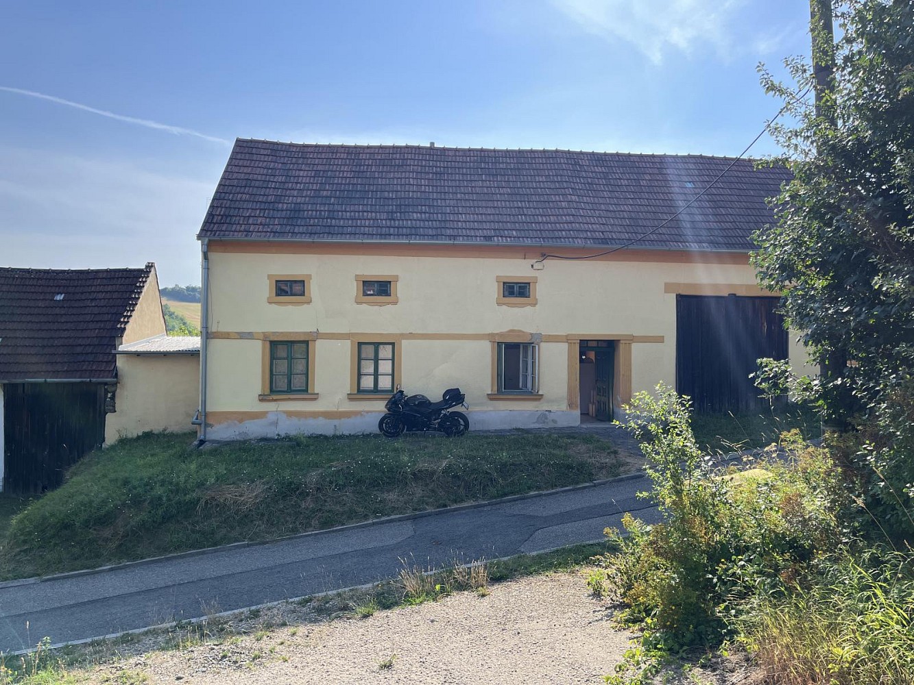 Prodej domu 90 m² s pozemkem 251 m² – fotografie 2