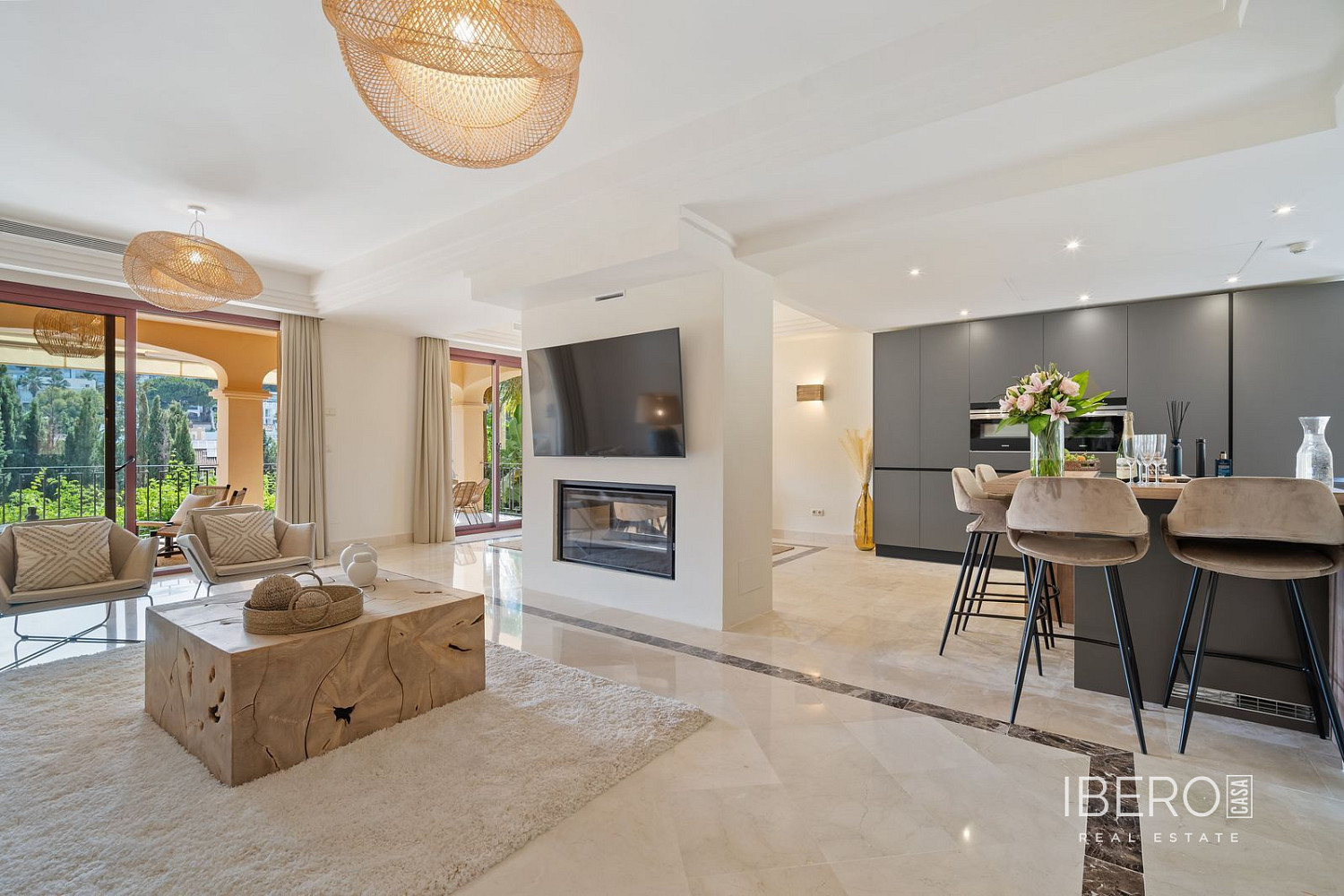 Casa 6+kk – Marbella, Nueva Andalucía - Vista 2