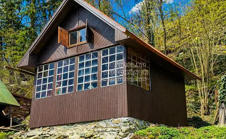 Prodej chaty/chalupy 36 m² s pozemkem 84 m², Kamenný Přívoz - Hostěradice, okres Praha-západ