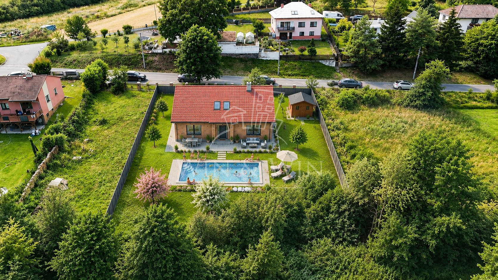 Prodej stavebního pozemku 1 204 m²