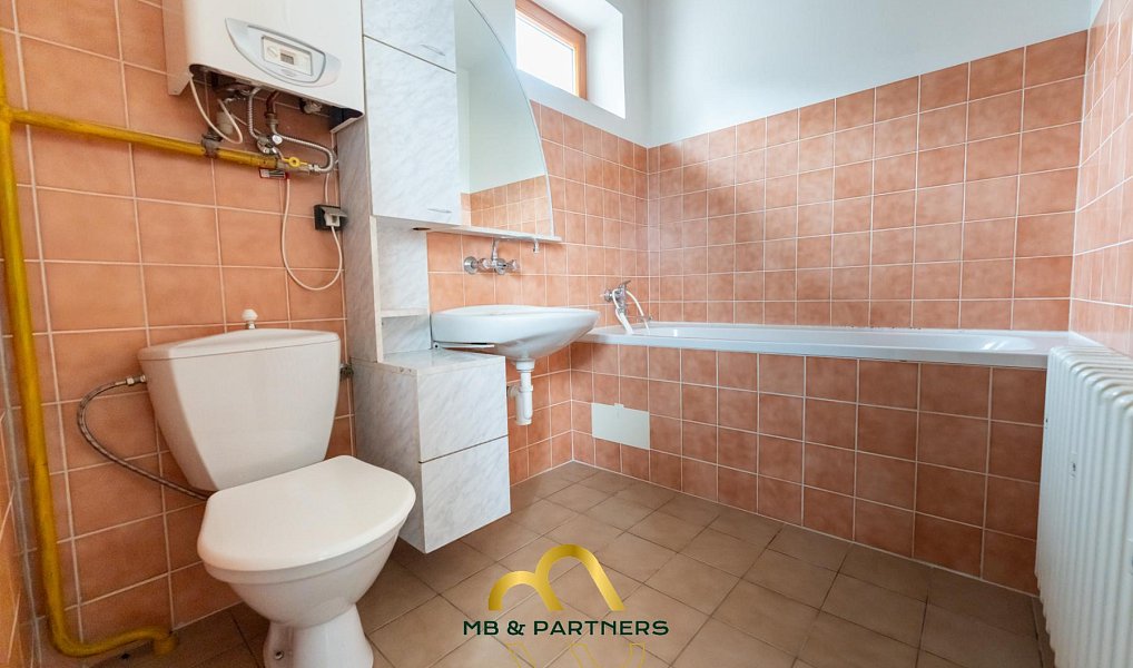 Prodej domu 240 m² s pozemkem 440 m², Praha – náhled fotky 36