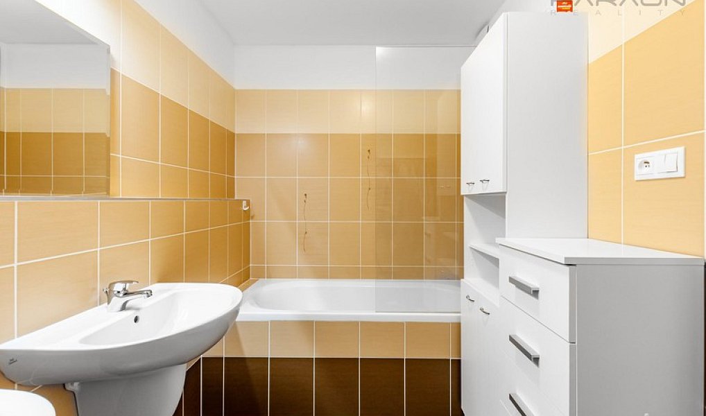 Prodej bytu 2+kk 70 m², Praha – náhled fotky 9