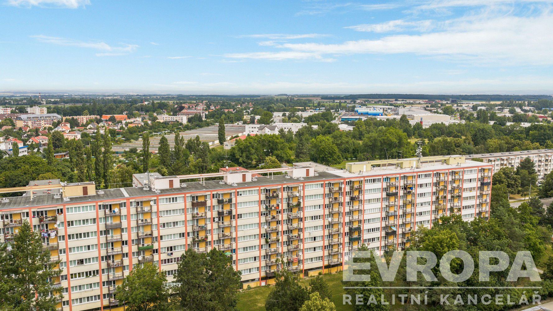 Pronájem bytu 1+kk 27 m²