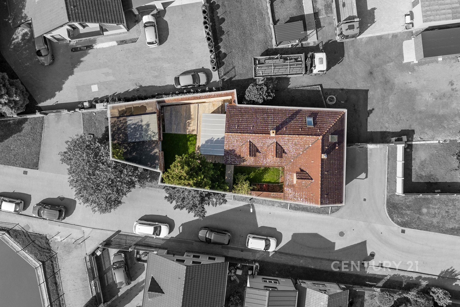 Prodej domu 120 m² s pozemkem 223 m² – fotografie 2