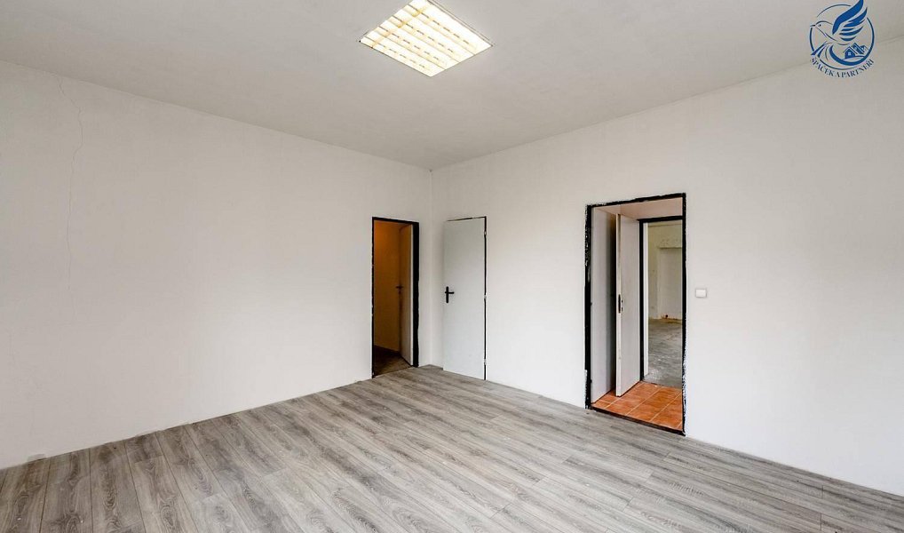 Prodej výrobních prostor 960 m², Kraslice – náhled fotky 23