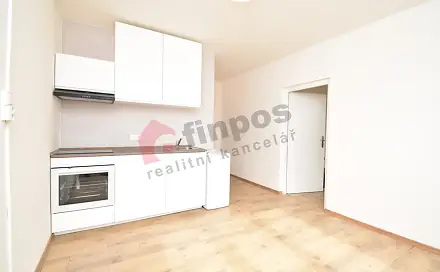 Pronájem bytu 1+1 37 m², Jabloňová, Žatec, okres Louny