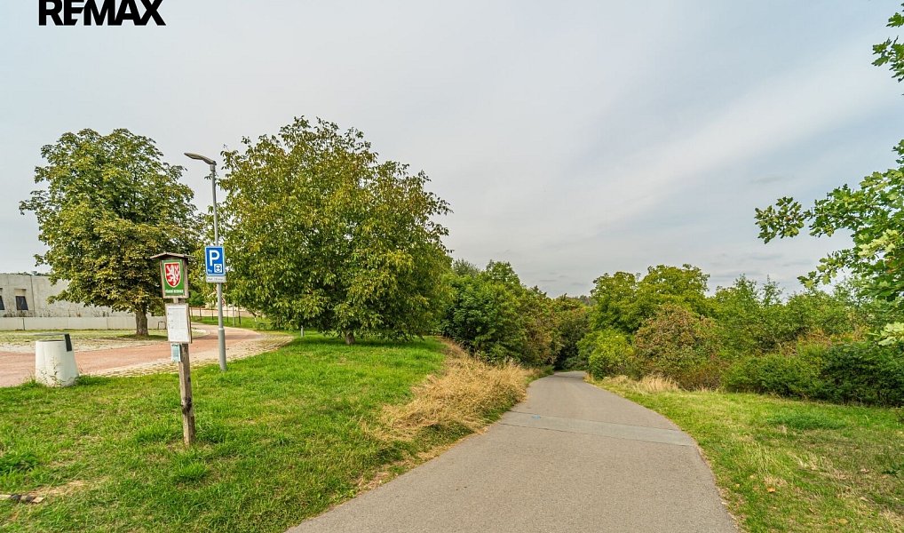 Prodej zahrady 489 m², Praha – náhled fotky 34