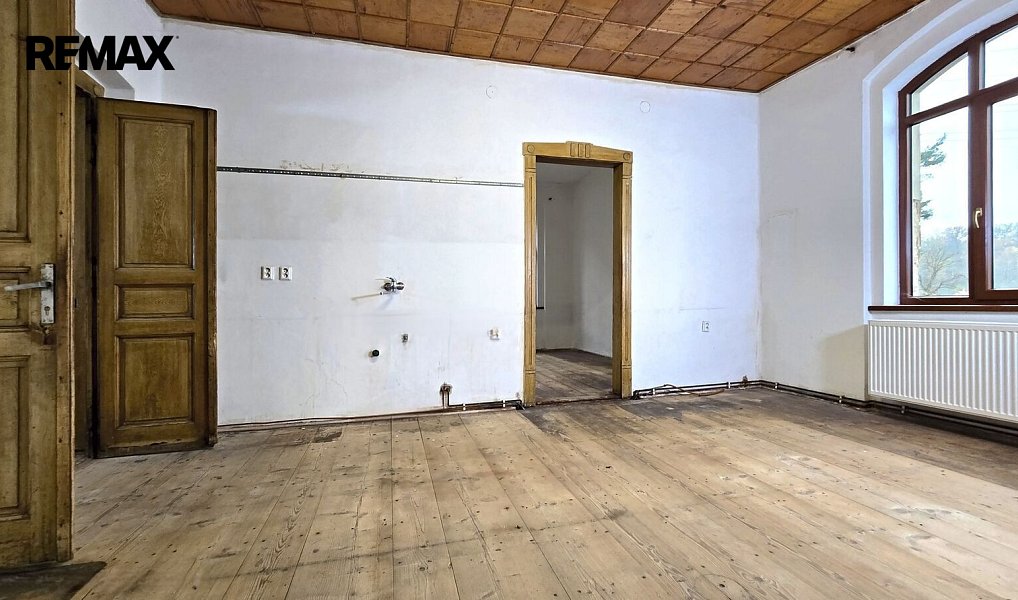 Prodej domu 960 m² s pozemkem 4 964 m², Liběchov – náhled fotky 32