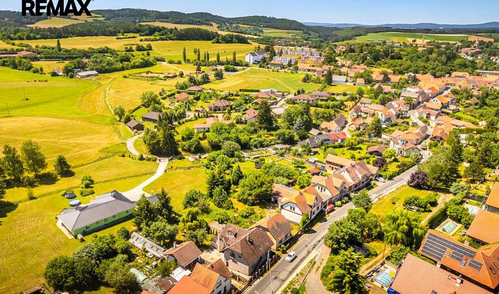 Prodej domu 280 m² s pozemkem 126 m², Nový Knín – náhled fotky 21
