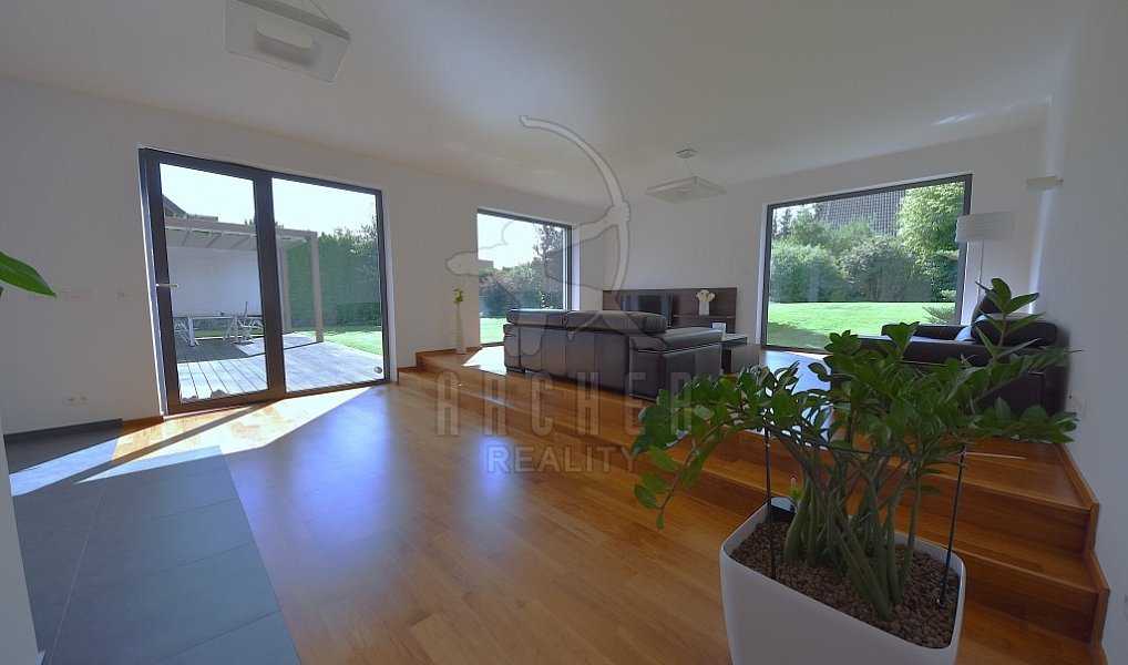 Prodej domu 301 m² s pozemkem 1 000 m², Mladá Boleslav – náhled fotky 5
