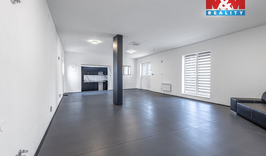 Pronájem obchodních prostor 65 m², Mělník – náhled fotky 4