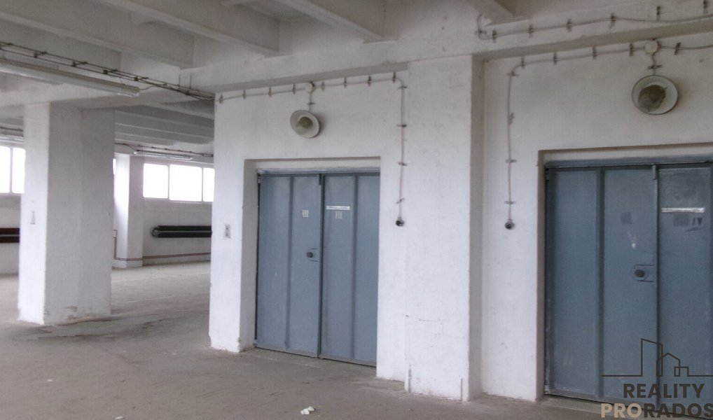 Pronájem skladovacích prostor 800 m², Brno – náhled fotky 4