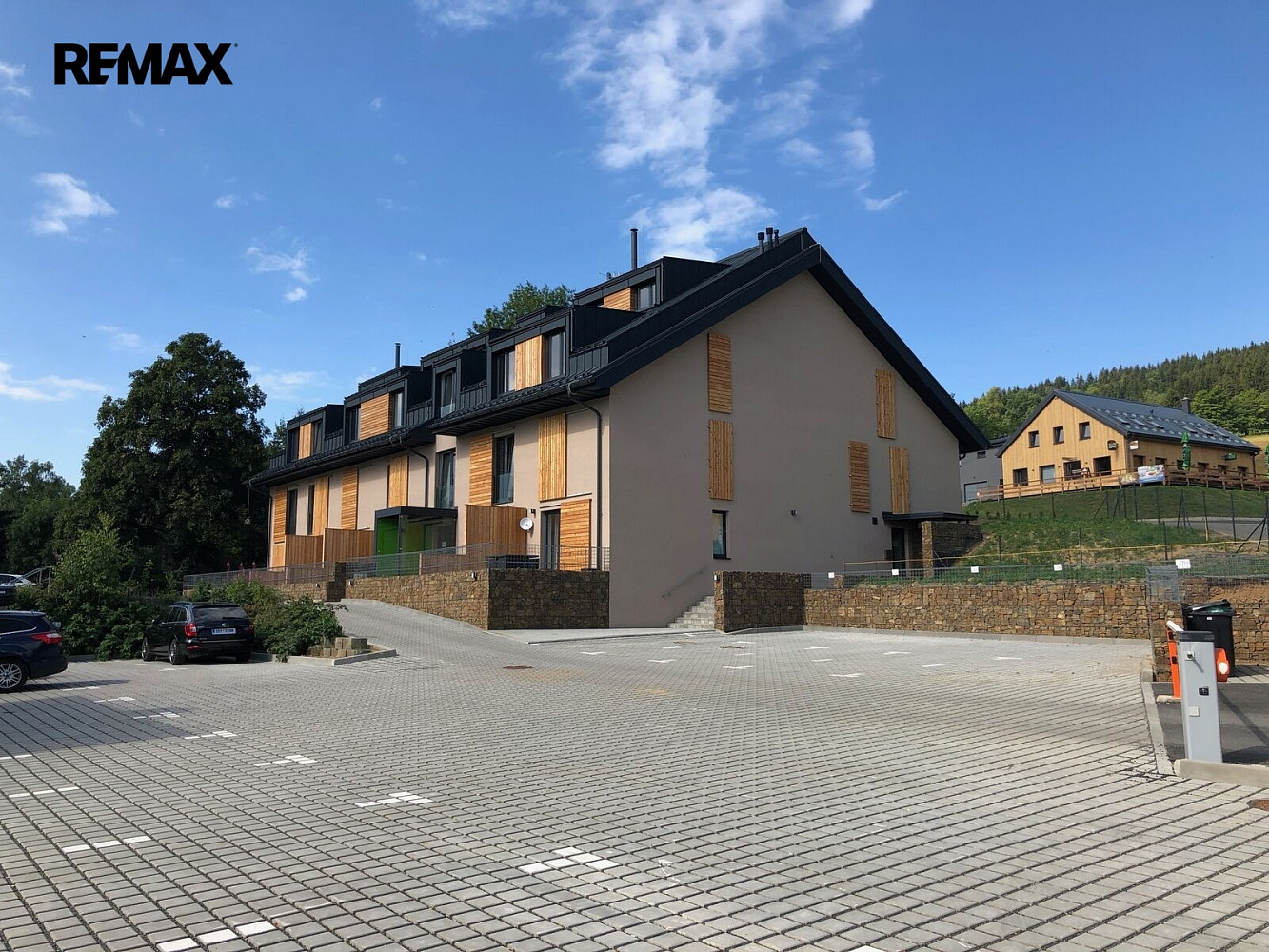 Prodej komerčního objektu (jiného typu) 48 m²
