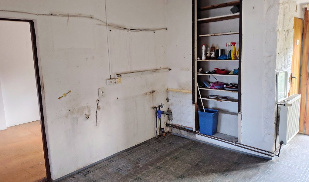 Prodej domu 260 m² s pozemkem 3 645 m², Lhota – náhled fotky 26