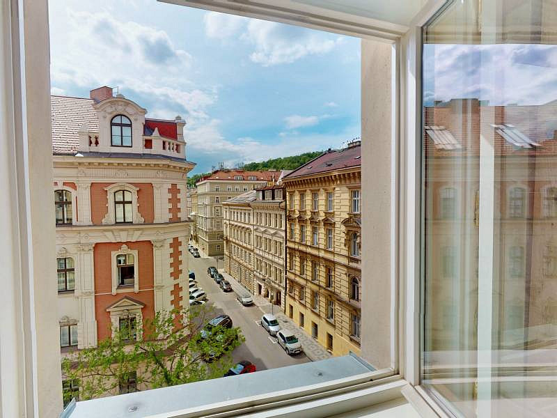 Pronájem bytu 3+kk 66 m² – fotografie 5