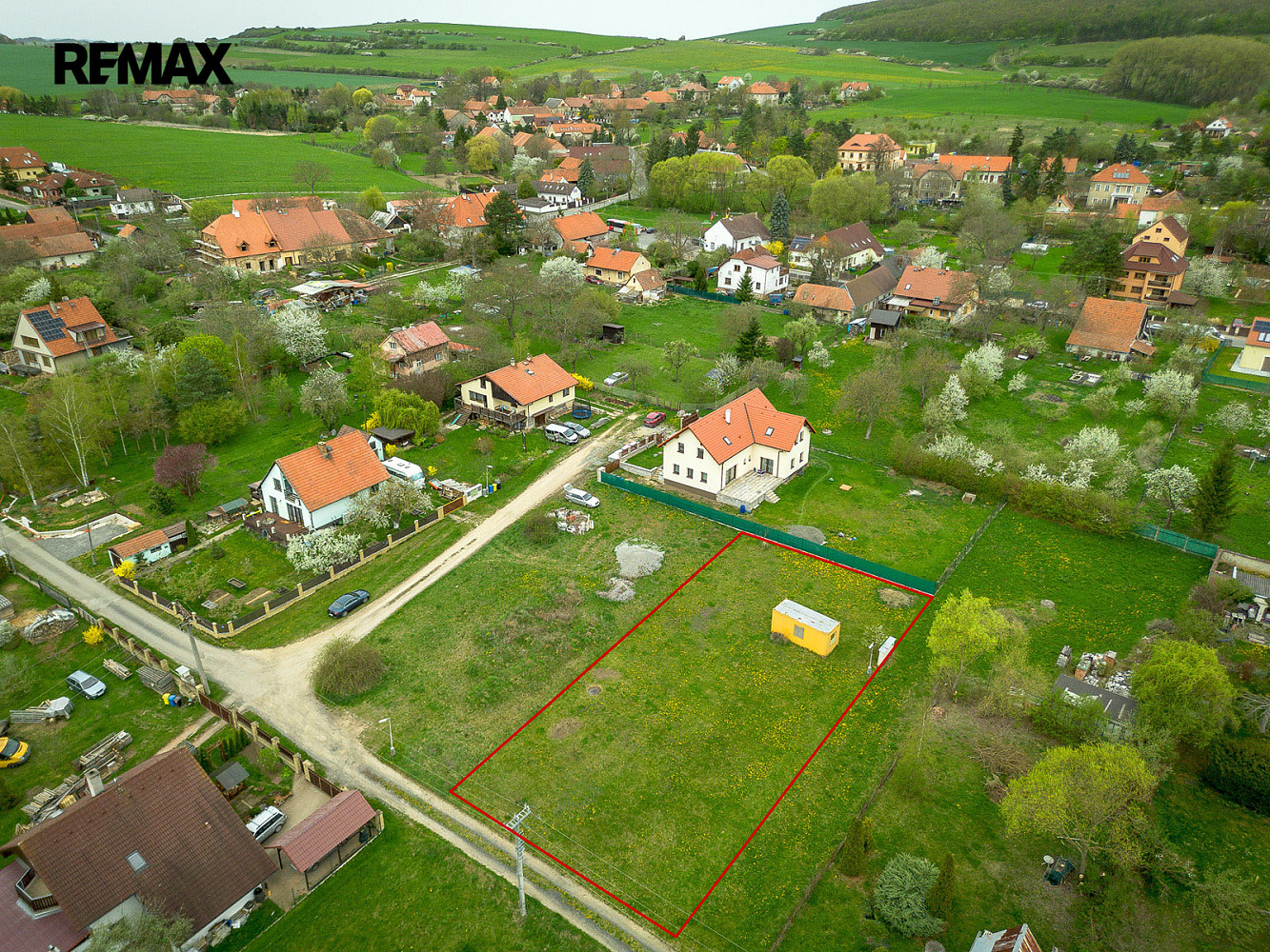 Prodej stavebního pozemku 1 059 m² — photo 2