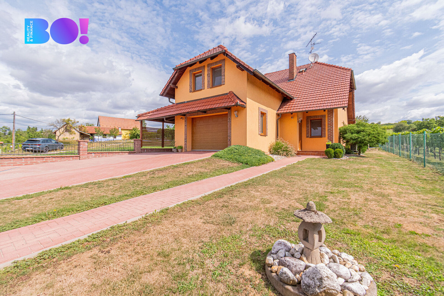 Prodej domu 206 m² s pozemkem 2 730 m²