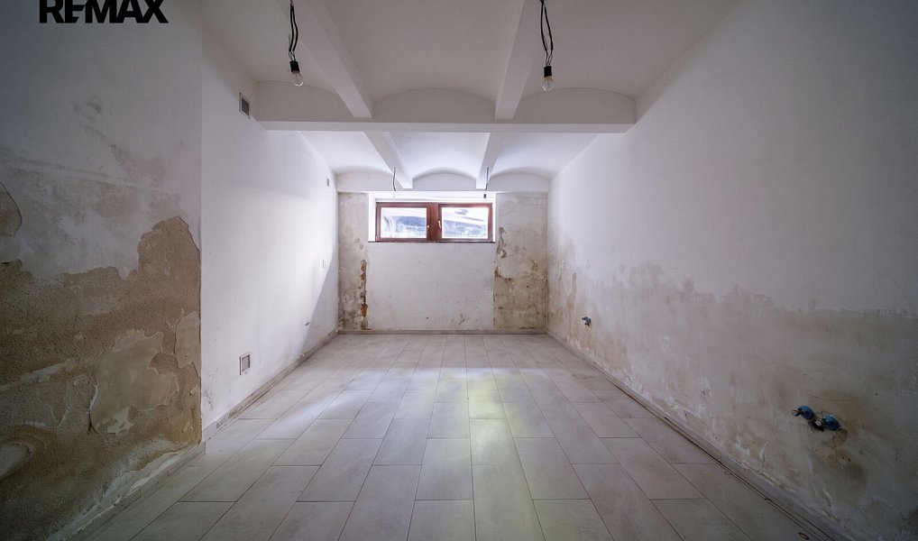 Prodej obchodních prostor 160 m², Karlovy Vary – náhled fotky 6