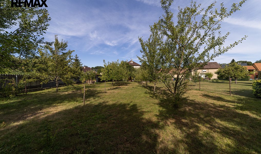 Prodej stavebního pozemku 792 m², Zvole – náhled fotky 7