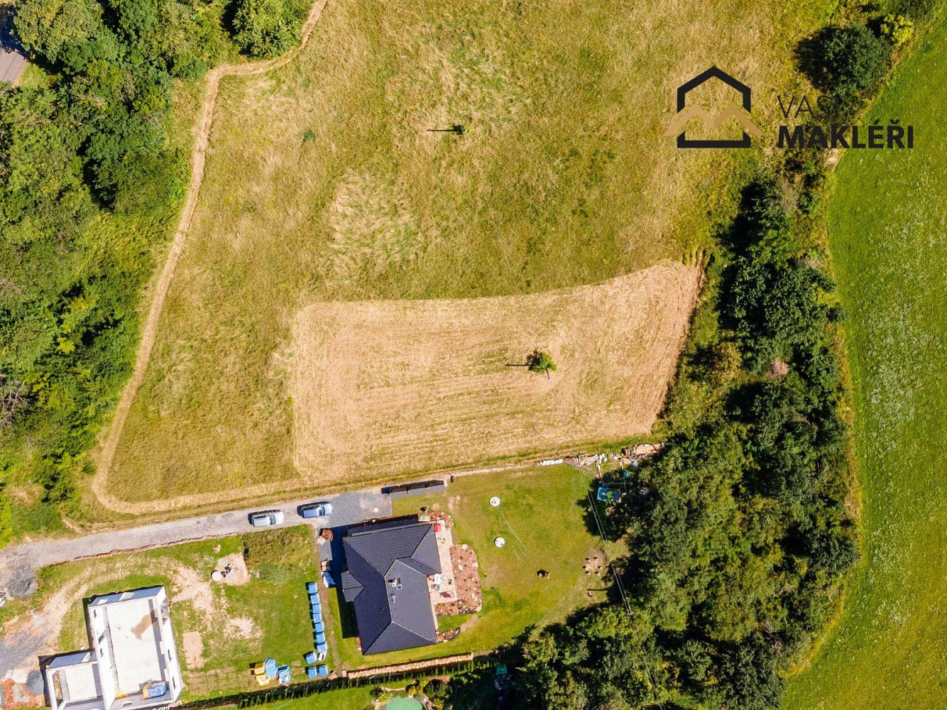 Prodej stavebního pozemku 4 320 m² – fotografie 3