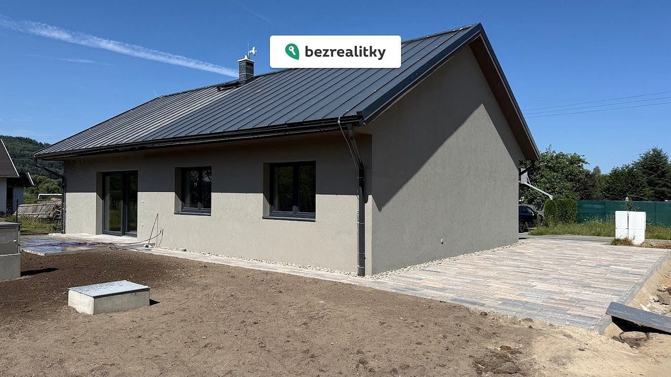 Prodej domu 100 m² s pozemkem 797 m² – fotografie 2