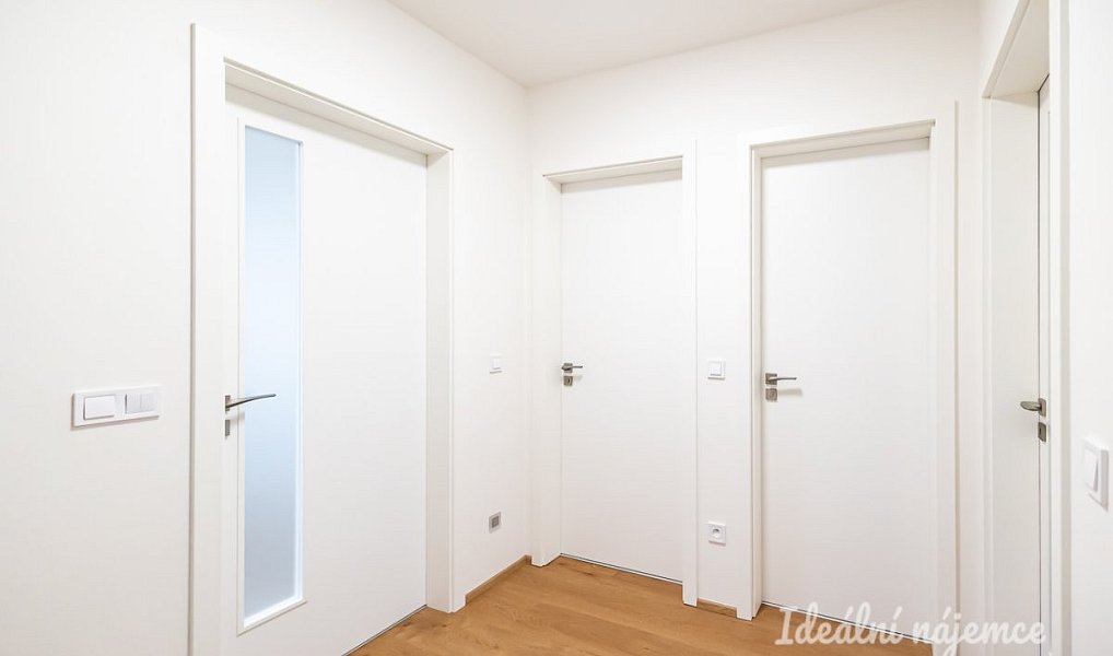 Pronájem domu 120 m² s pozemkem 640 m², Horoušany – náhled fotky 34