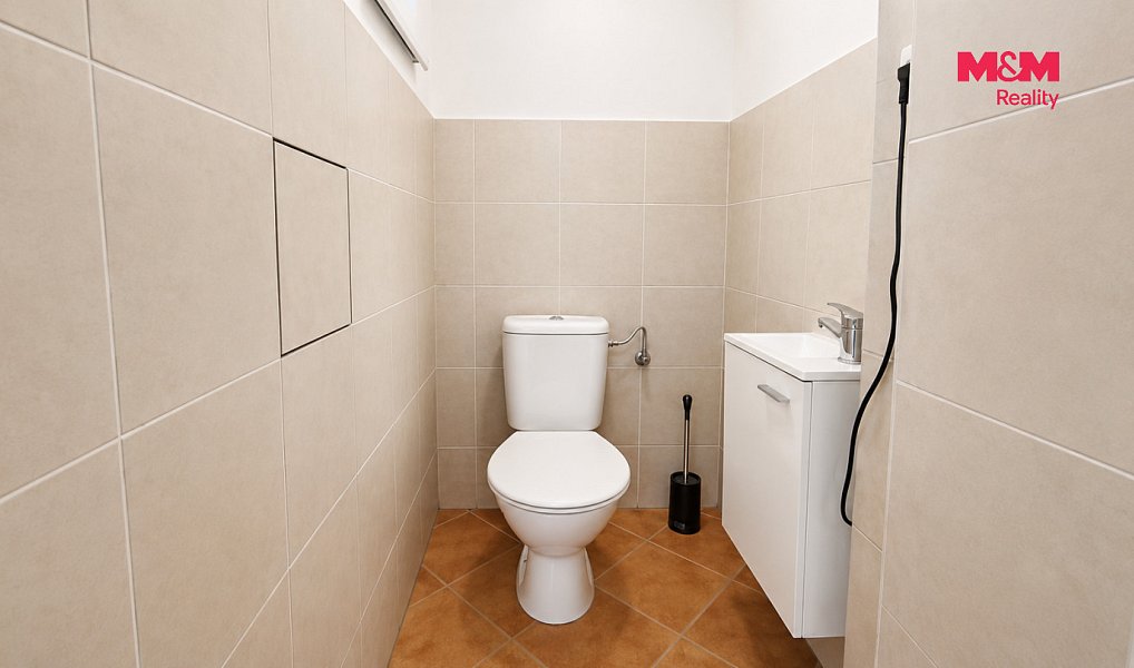 Pronájem kanceláře 99 m², Třinec – náhled fotky 8