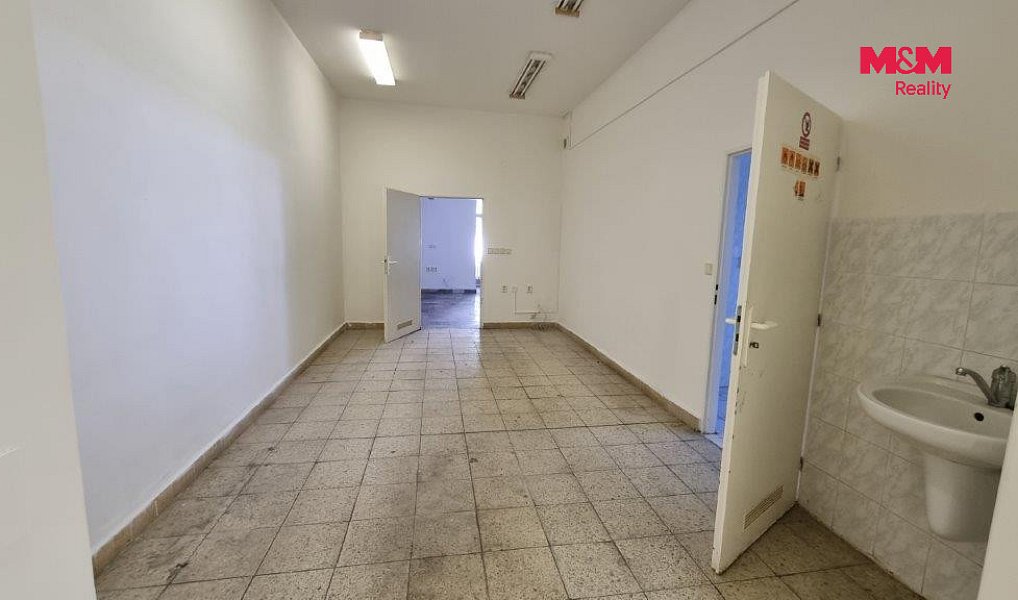 Pronájem obchodních prostor 156 m², Orlová – náhled fotky 6