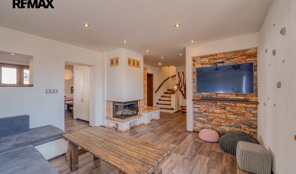 Prodej domu 230 m² s pozemkem 1 093 m², Zbůch – náhled fotky 9