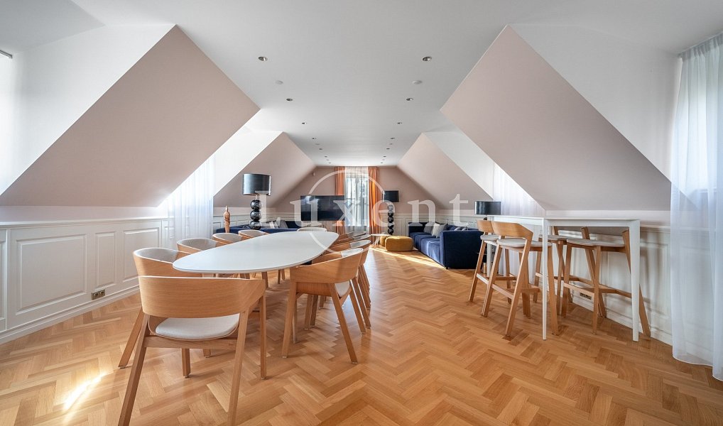 Prodej domu 1 585 m² s pozemkem 6 505 m², Trnová – náhled fotky 17