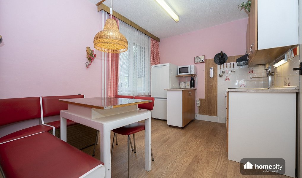 Pronájem bytu 3+1 76 m², Pardubice – náhled fotky 17