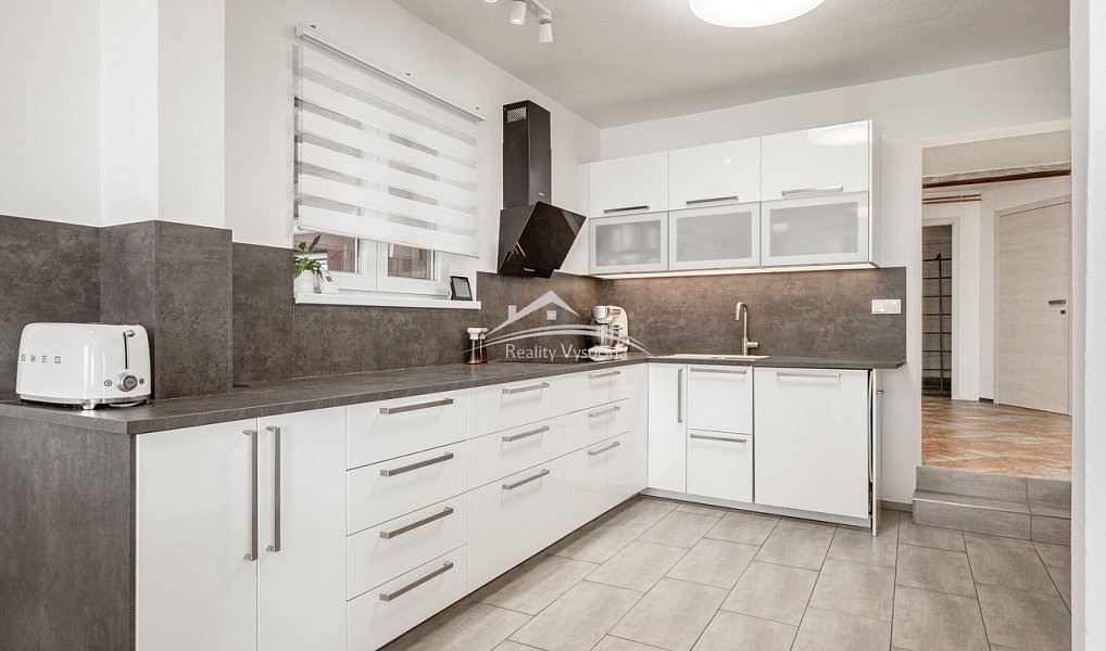 Prodej komerčního objektu (jiného typu) 480 m², Šimanov – náhled fotky 8