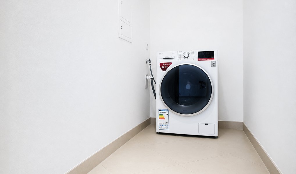 Prodej bytu 4+kk 95 m², Praha – náhled fotky 12