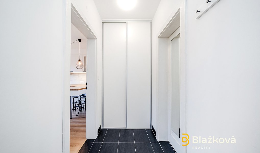 Prodej bytu 1+kk 32 m², Čeladná – náhled fotky 8