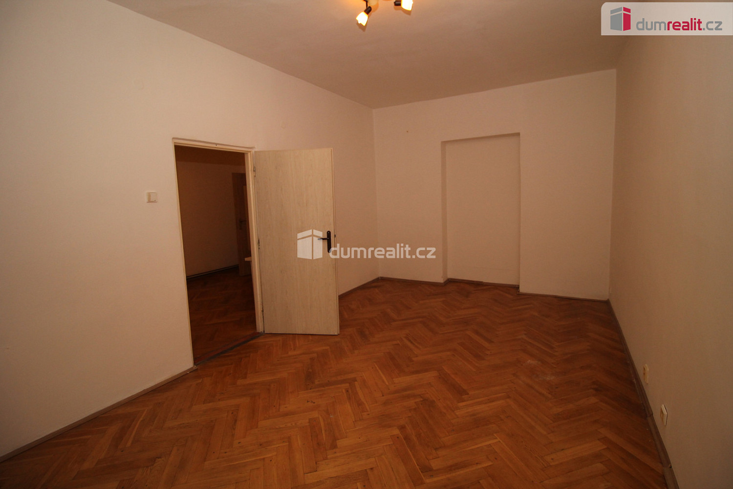 Pronájem bytu 2+1 60 m² — photo 5
