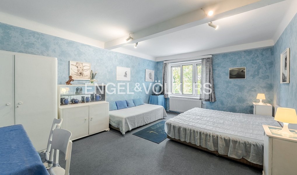 Pronájem domu 196 m² s pozemkem 382 m², Praha – náhled fotky 5